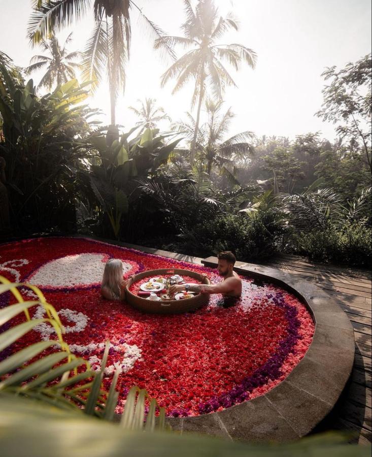 Mandana Ubud Villa Exterior photo