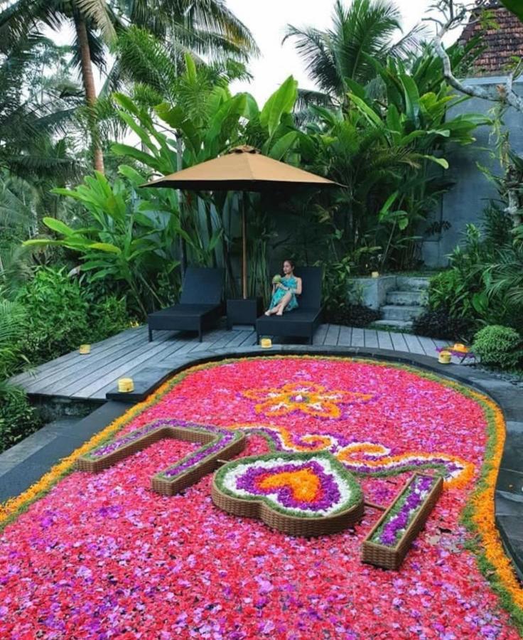 Mandana Ubud Villa Exterior photo